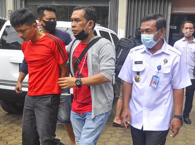 Foto BNN Tangkap Anggota DPRD Palembang yang Jadi Bandar Narkoba