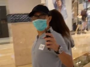 Eko Patrio Jalan Sama Cewek di Mal, Istri: Penggerebekan, Kamu Sama Siapa? Eko Patrio Jalan Sama Cewek di Mal, Istri: Penggerebekan, Kamu Sama Siapa?