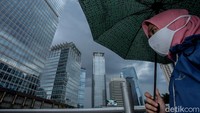 Doa Ketika Turun Hujan Sesuai Sunnah Rasulullah SAW dalam Arab dan Latin