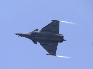 Panas! Balas Serangan Rudal, Pakistan Tembak Jatuh 5 Jet Tempur India Panas! Balas Serangan Rudal, Pakistan Tembak Jatuh 5 Jet Tempur India