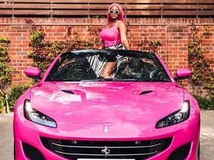 Sayang Anak, Miliarder Habiskan Rp 9,3 M Belikan Ferrari untuk Tiga Putrinya