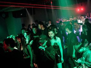 Kelab Malam di Wuhan Bersih dari Corona, Warga Bebas Clubbing