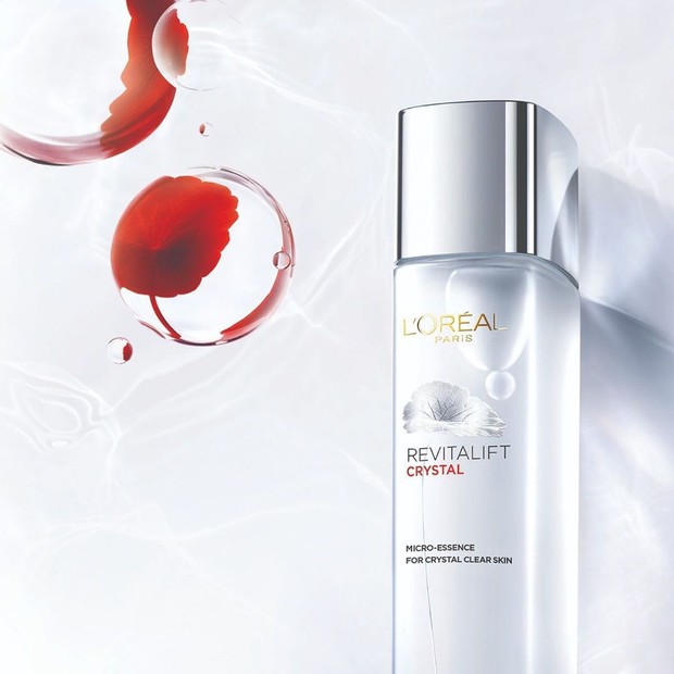 L'oreal Revitalift Crystal Micro-Essence L'oreal Revitalift Crystal Micro-Essence
