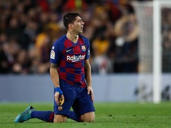 Luis Suarez Terkatung-Katung