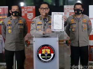 Maklumat Kapolri Tekan Klaster Corona di Pilkada 2020 Maklumat Kapolri Tekan Klaster Corona di Pilkada 2020