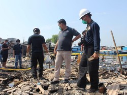 Puslabfor Olah TKP Selidiki Penyebab Kebakaran di Kali Baru Jakut