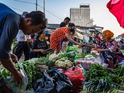 Indonesia Resmi Resesi, Daya Beli Masih Nyungsep Indonesia Resmi Resesi, Daya Beli Masih Nyungsep
