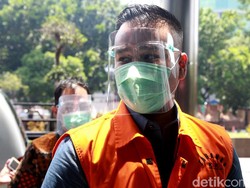 Jaksa Cecar Adik Ipar Nurhadi soal Kredit Macet Rezky Herbiyono Rp 97 M