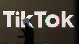 Begini Kesepakatan Trump Buat Restui TikTok di AS