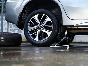 5 Tips Mudah Merawat Ban Mobil
