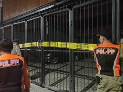 Langgar Jam Malam, Karaoke De Berry Surabaya Ditutup