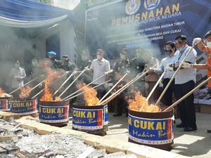 Bea Cukai Musnahkan Jutaan Batang Rokok-Sex Toys Ilegal Senilai Rp 44,8 M