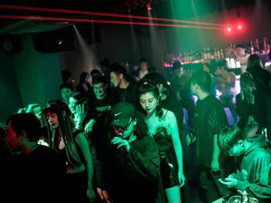 Warga Wuhan Tidak Lagi Harus Panik saat Disko