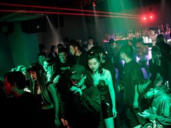 Warga Wuhan Tidak Lagi Harus Panik saat Disko