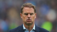 4. Frank de Boer. Ditunjuk melatih Crystal Palace pada Juni 2017 dan didepak pada September usai kalah empat kali di Liga Inggris tanpa mencetak gol serta sekali menang di Piala Liga Inggris. Ia hanya bertahan 77 hari. Foto: Getty Images/Alex Livesey