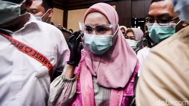 Urutan Pemufakatan Jahat Pinangki hingga Terima Suap Djoko Tjandra Urutan Pemufakatan Jahat Pinangki hingga Terima Suap Djoko Tjandra