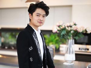 Ini Melvin Tenggara, Crazy Rich Surabayan yang Viral Karena Aksi Sosialnya Ini Melvin Tenggara, Crazy Rich Surabayan yang Viral Karena Aksi Sosialnya