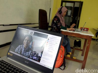 Mengintip Aktivitas Kuliah Online di Tengah Pandemi