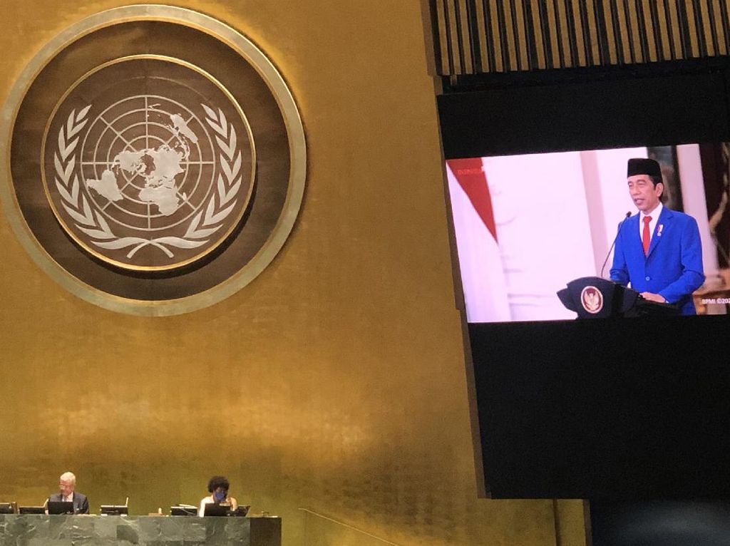 Momen Jokowi Pidato Perdana di Sidang Umum PBB