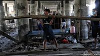 Potret Kemiskinan di Sudut Jakarta di Masa Pademi