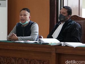 Kabar Duka, Ayah Mertua Vicky Prasetyo Meninggal Dunia