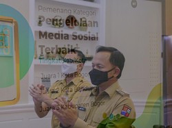 Pemkot Bogor Raih Penghargaan Keterbukaan Informasi dari Ridwan Kamil