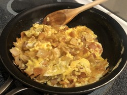 3 Makanan Sisa Ini Enak Diolah Jadi Orak Arik Telur