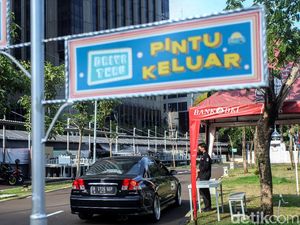 Thamrin 10 Buka Layanan Drive Thru saat PSBB Ketat Thamrin 10 Buka Layanan Drive Thru saat PSBB Ketat