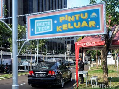 Thamrin 10 Buka Layanan Drive Thru saat PSBB Ketat
