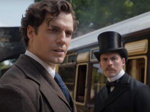 Cerita Henry Cavill Perankan Sherlock Holmes di Film Enola Holmes