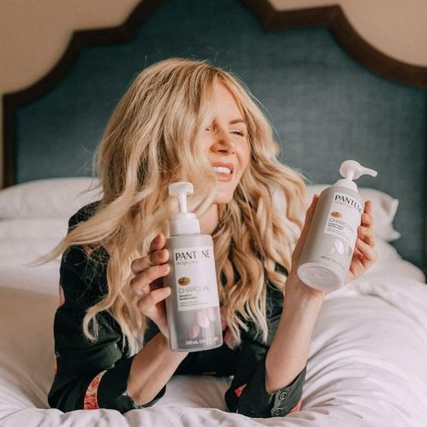 Tips rambut wangi meski menggunakan helm