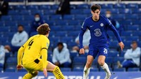 Di nomor dua ada Kai Havertz. Pembelian baru Chelsea di musim panas ini dari Bayer Leverkusen. Haverts ditebus seharga 70 juta paun atau setara Rp 1,3 triliun. Sejauh ini dari 10 penampilan di seluruh kompetisi, dirinya sudah mencetak empat gol dan tiga assist (Getty Images/Pool)