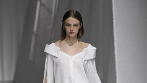 15 koleksi Terbaru Fendi di Milan Fashion Week, Serba Oversized dan Sleek