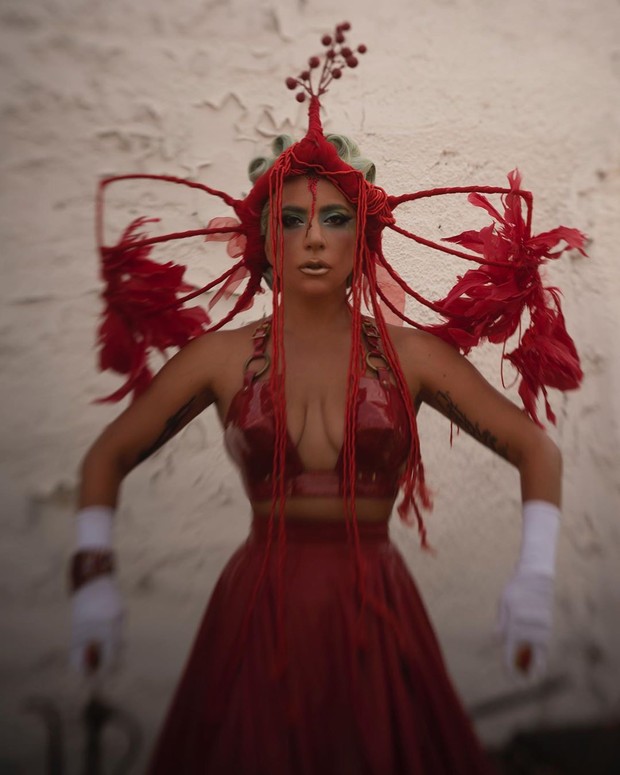 Ketenaran yang selama ini diperoleh Lady Gaga ternyata membuatnya lelah