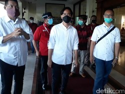 Gibran-Teguh dan Bajo Hadiri Pengundian Nomor Urut Pilkada Solo
