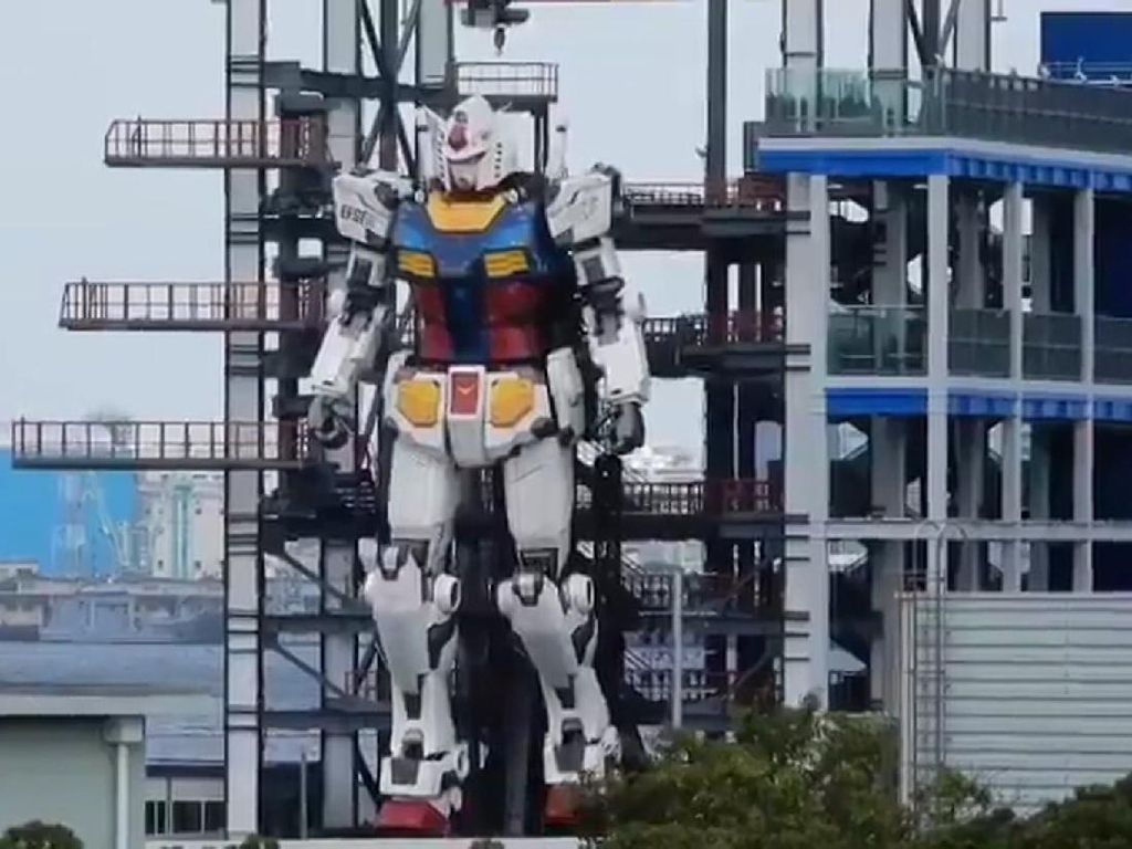 Robot Gundam Sungguhan Setinggi 18 Meter Beraksi di Jepang