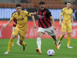 Hasil Liga Europa: Calhanoglu Dua Gol, Milan Menang 3-2 atas Bodo/Glimt