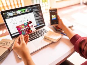 Internet Gratis Ganjar-Mahfud Mirip Program Jokowi Saat Pandemi Internet Gratis Ganjar-Mahfud Mirip Program Jokowi Saat Pandemi