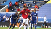 Bruno Fernandes, gelandang Manchester United ada di posisi runner-up dengan 15 gol penalti (Getty Images/Pool)
