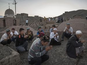 Pelanggaran HAM Serius China Terhadap Uighur di Xinjiang Pelanggaran HAM Serius China Terhadap Uighur di Xinjiang