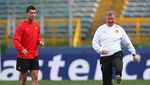 Foto: Momen-momen Indah Ronaldo dengan Setan Merah