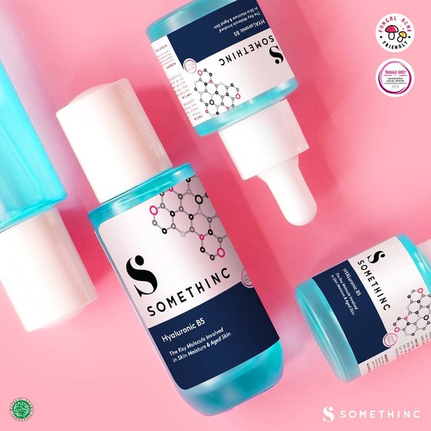 Foto: instagram.com/somethincofficial Serum wajah untuk kulit kombinasi.
