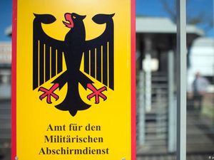 Gagal Tangkal Ekstrem Kanan, Menhan Jerman Pecat Direktur Intelijen Militer