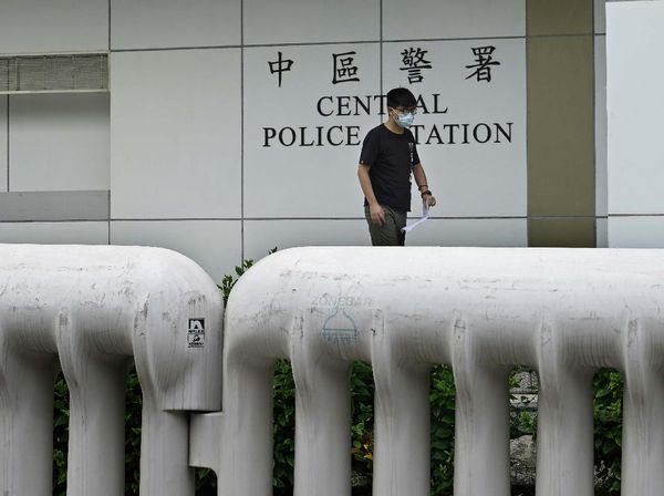 Hong Kong Memanas, Aktivis Joshua Wong Ditangkap