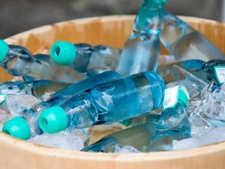 Segarnya Ramune, Minuman Soda Jepang yang Berisi Kelereng