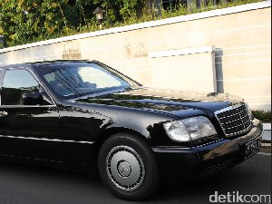 Seru Banget Punya Mobil Dinas Bekas Presiden Seru Banget Punya Mobil Dinas Bekas Presiden