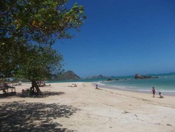 Ini Pantai Kuta tapi di Lombok