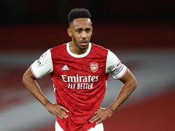 Dua Hal Ini Bikin Aubameyang Bertahan di Arsenal