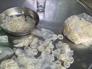 Vietnam Sita 345 Ribu Kondom Bekas yang Dicuci dan Dijual Lagi Vietnam Sita 345 Ribu Kondom Bekas yang Dicuci dan Dijual Lagi