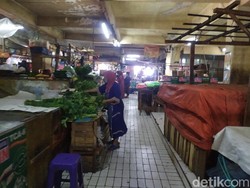 Ini Kondisi Pasar Slipi Jakbar yang Kembali Buka Usai Ada Pedagang Kena Corona